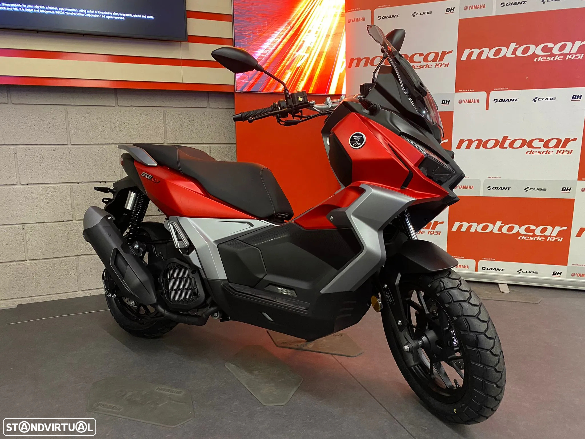 Voge SR1 ADV 125 - 18