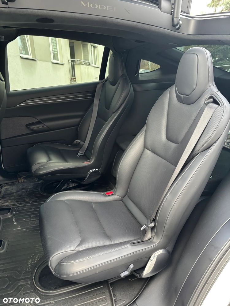Tesla Model X Plaid - 3