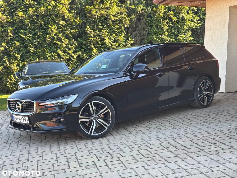 Volvo V60 D4 R-Design - 9