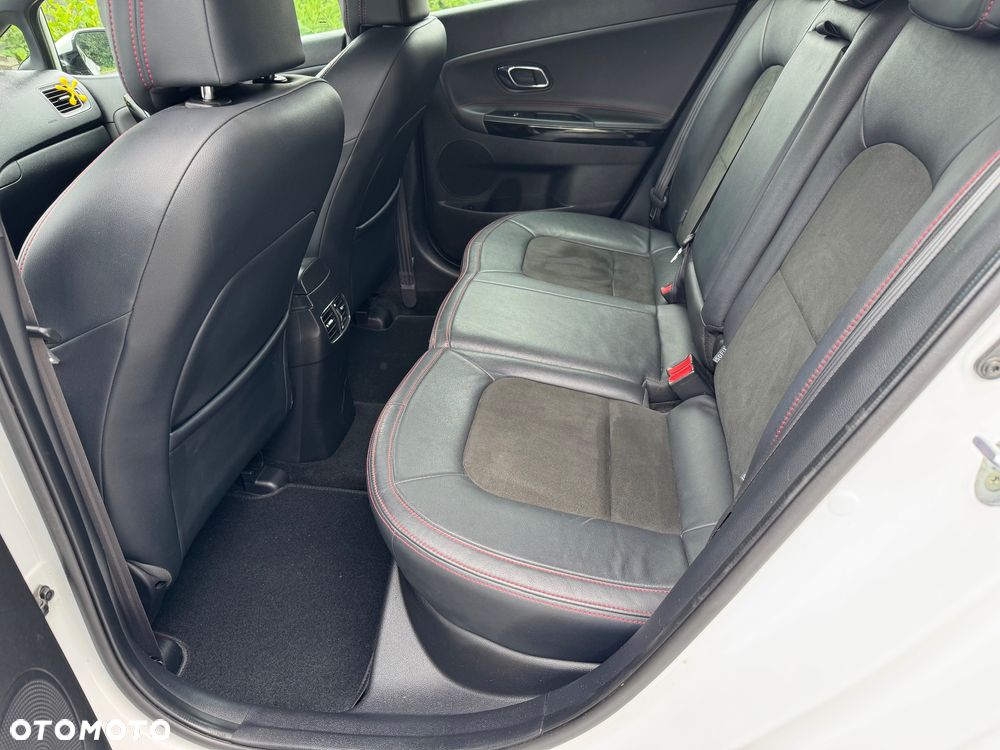 Kia Ceed 1.6 T-GDI GT-Challenge - 8