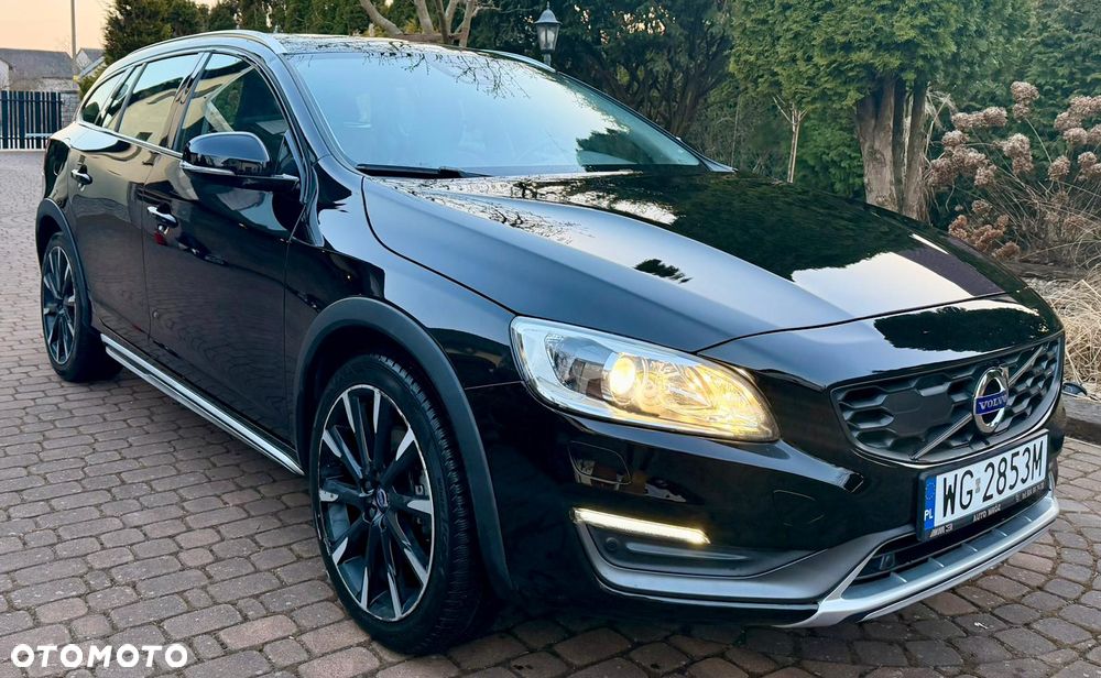 Volvo V60 Cross Country D4 AWD Geartronic Pro - 7
