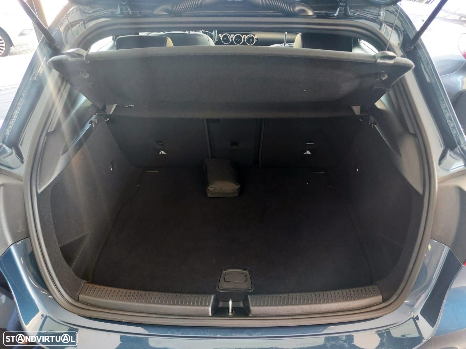 Mercedes-Benz A 180 d Style - 34