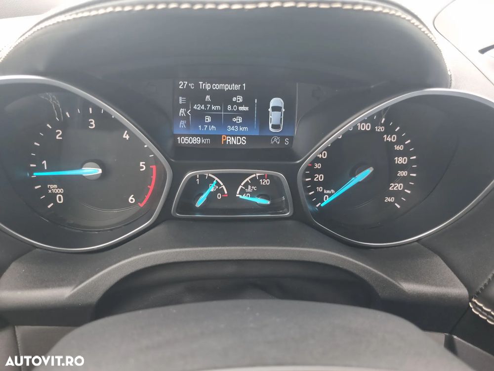 Ford Kuga 2.0 TDCi 4x4 Aut. Vignale - 11