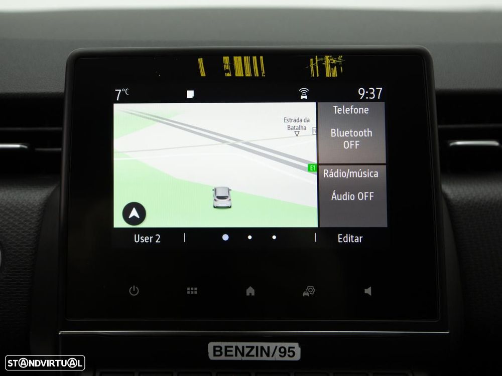 Renault Clio TCe 100 INTENS - 23