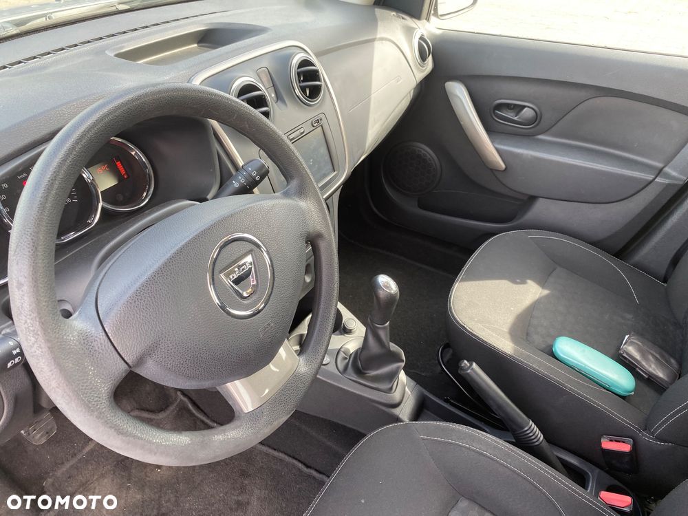 Dacia Sandero 1.2 16V 75 Laureate - 18