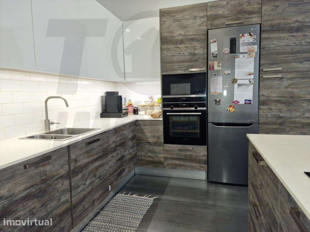 Apartamento 142 m2 T3 + 1 c/Quintal 85m2- Centro de lisboa - 790.000€ - Grande imagem: 3/27