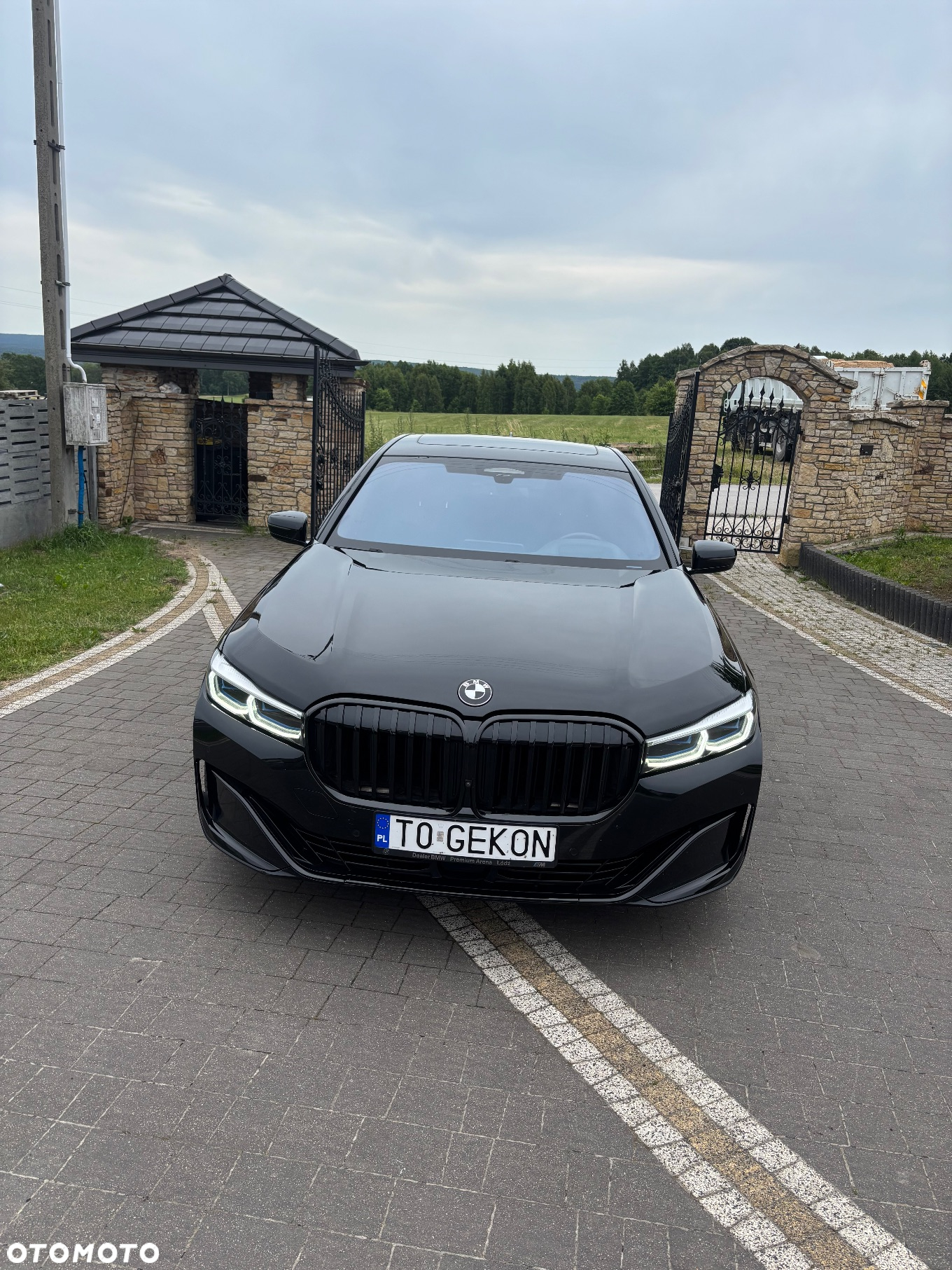 BMW Seria 7 740d xDrive - 14