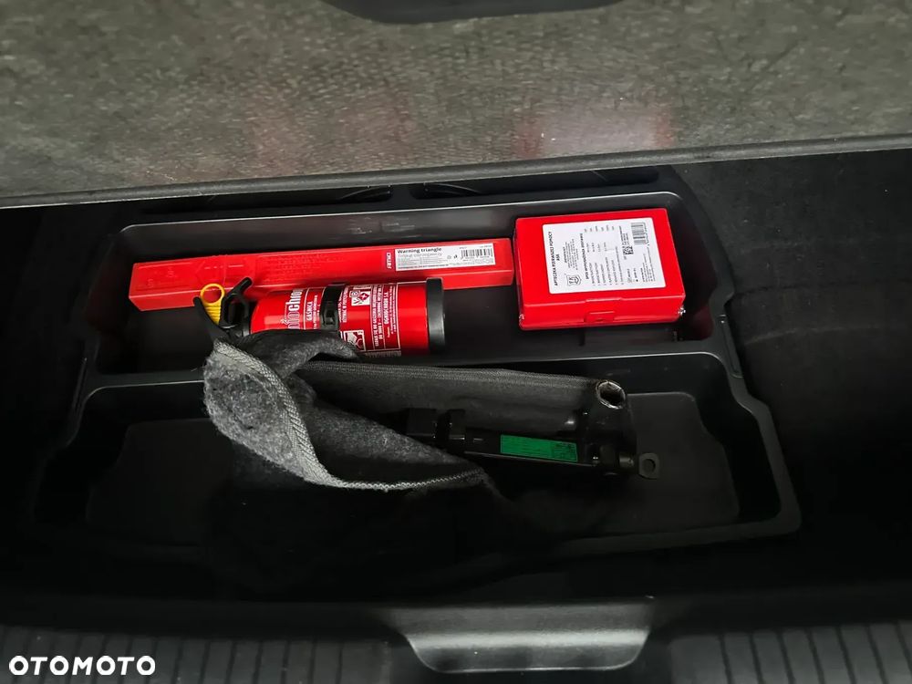 Hyundai ix20 1.4 blue Trend - 12