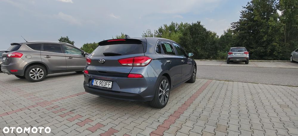 Hyundai i30 1.6 CRDi Premium - 5
