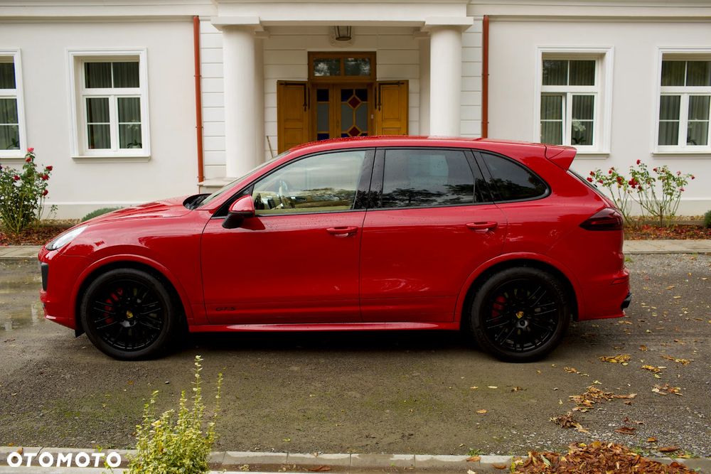 Porsche Cayenne GTS