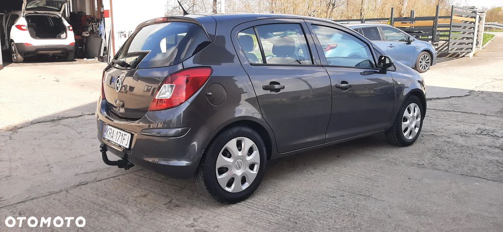 Opel Corsa - 7