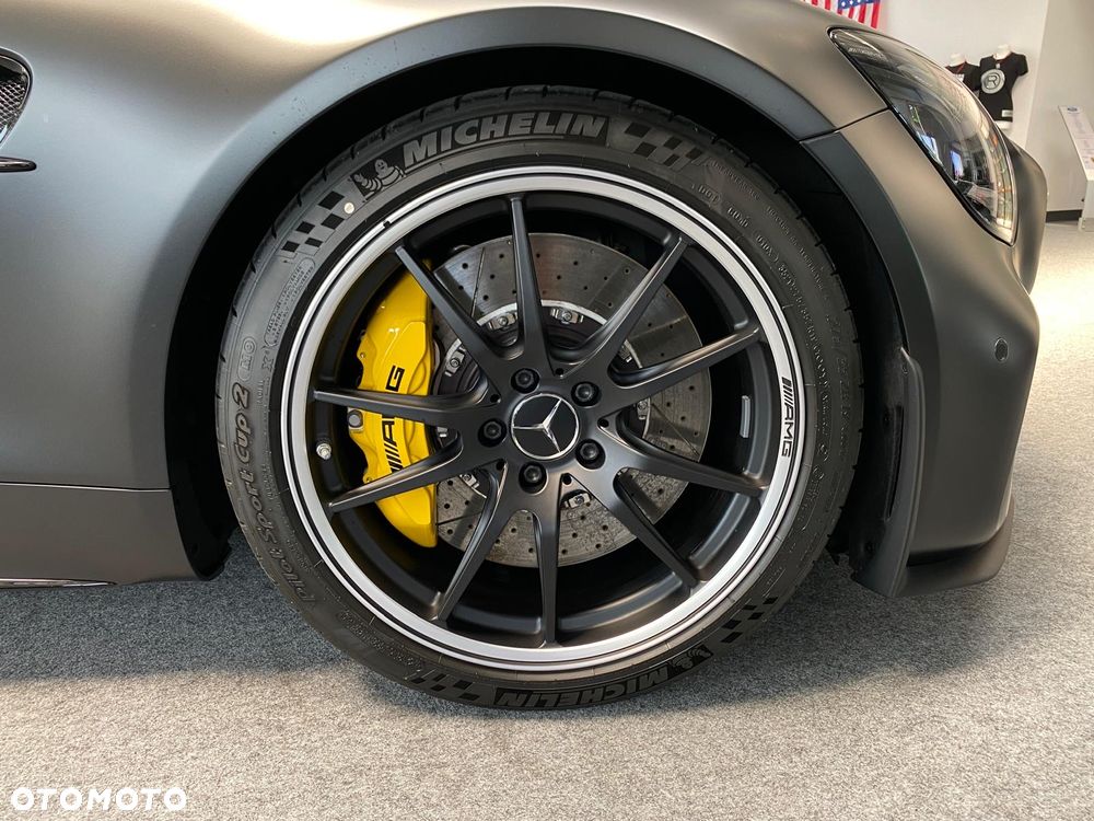 Mercedes-Benz AMG GT - 34