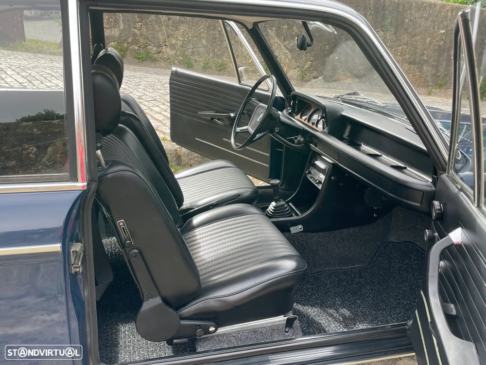 BMW 1602 - 10