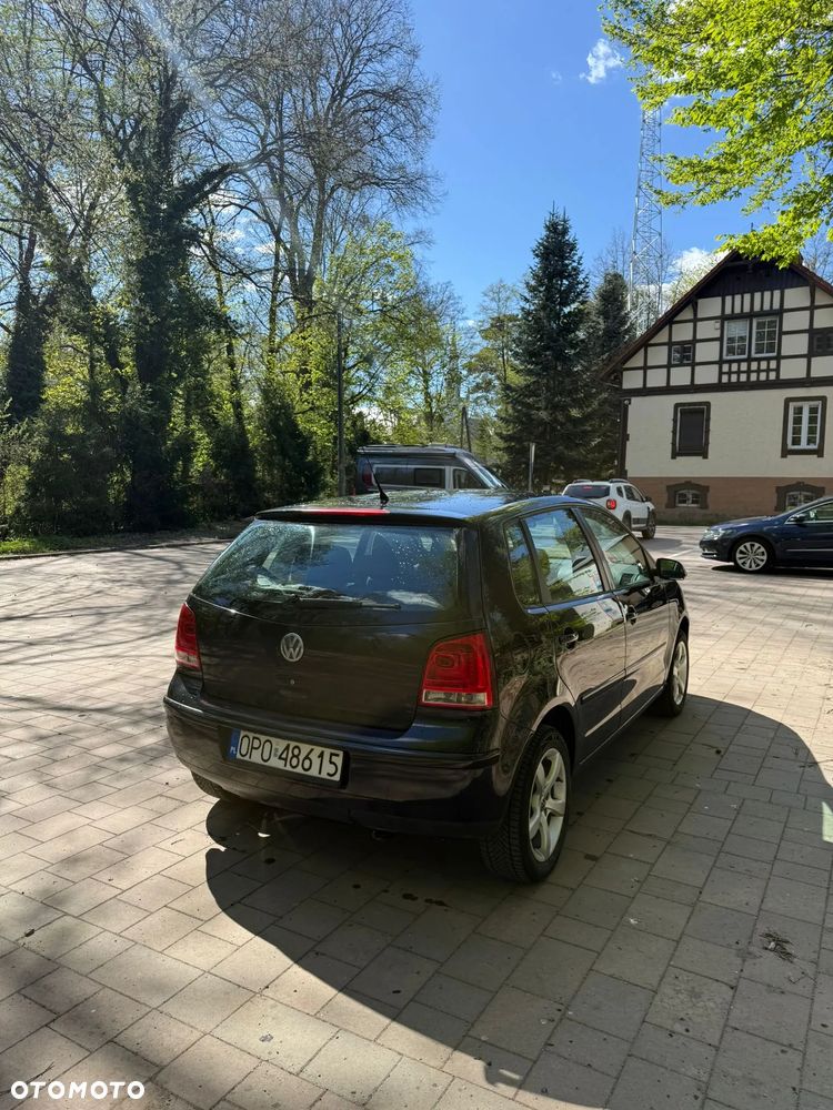 Volkswagen Polo 1.4 16V Comfortline - 3