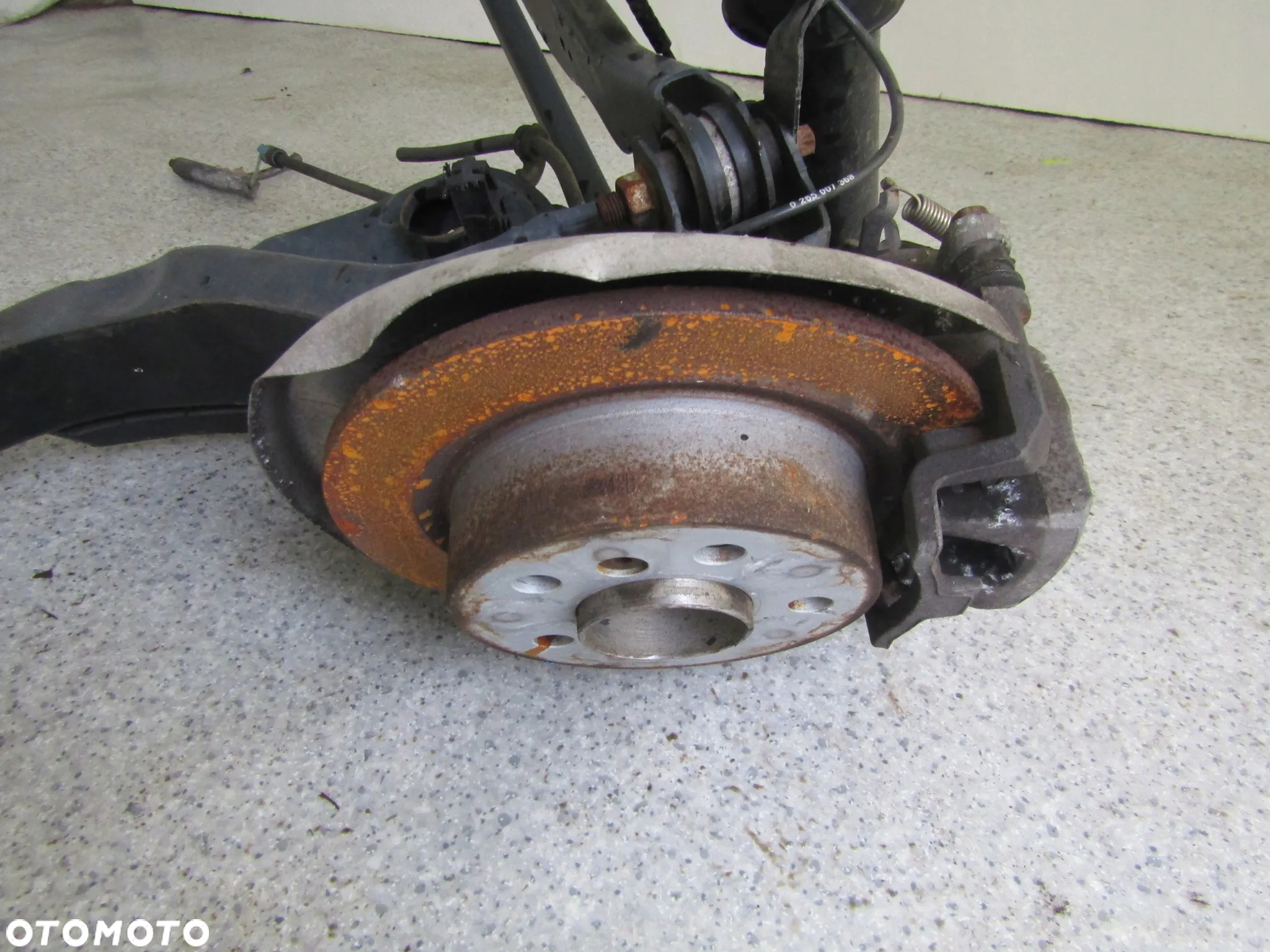 ZAWIESZENIE TYŁ LEWY MINI COUPER F55 F54  14 23 R - 3