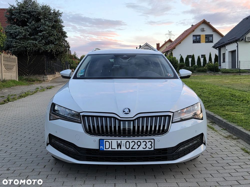 Skoda Superb 2.0 TDI DSG Ambition - 5