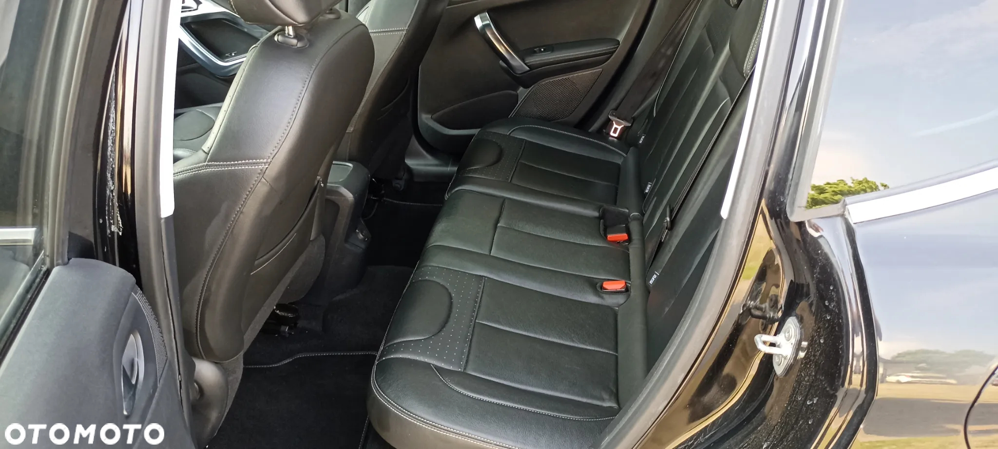 Peugeot 2008 BlueHDi 100 STOP & START Business-Line - 29