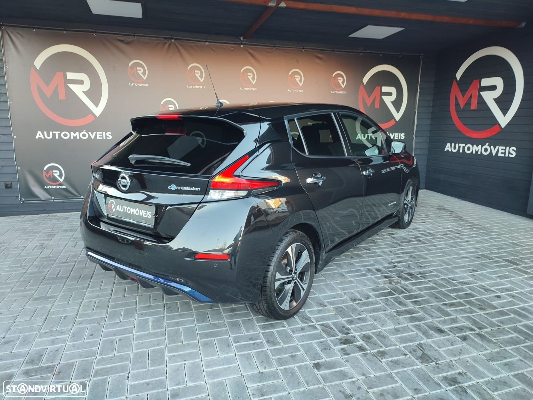 Nissan Leaf - 10