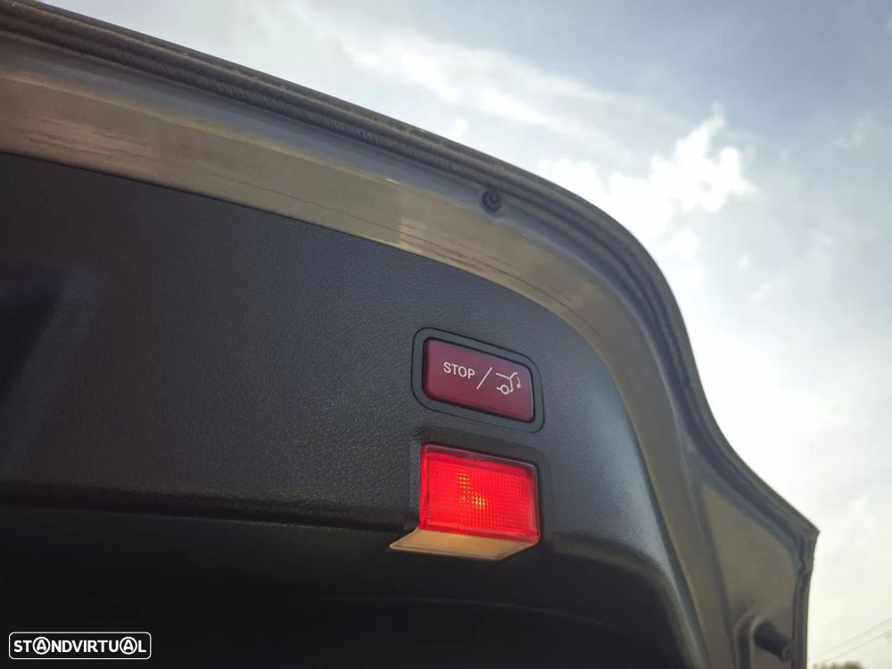 Mercedes-Benz CLA 200 d Shooting Brake Urban - 13