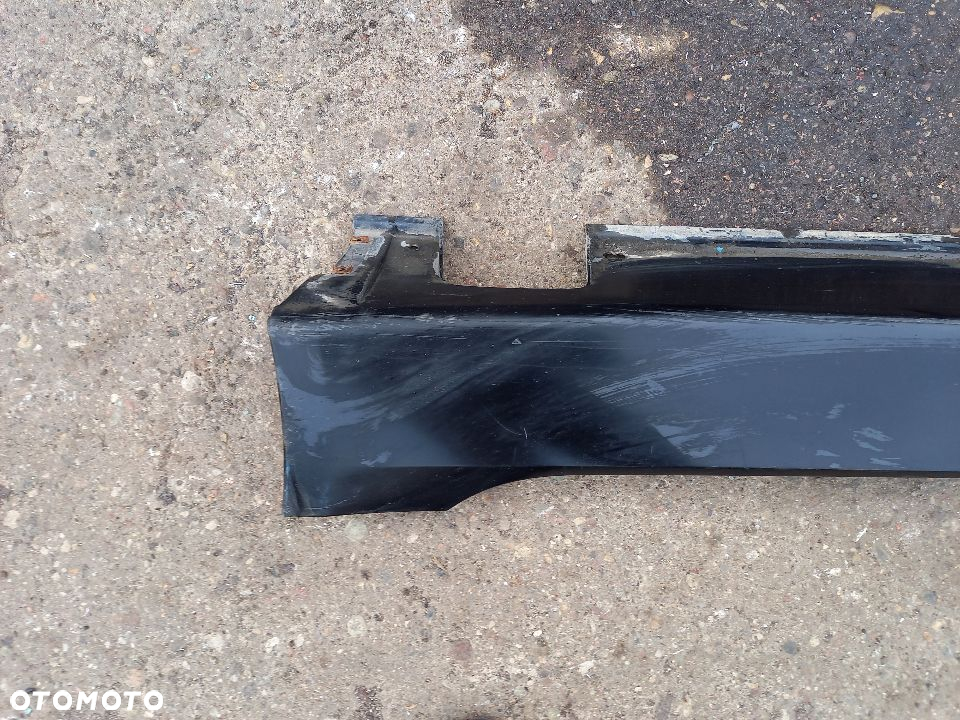 Listwa progowa lewa Bmw e60 schwarz 2 668/9 - 7