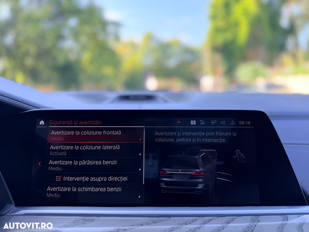 BMW X7 xDrive40i - 34