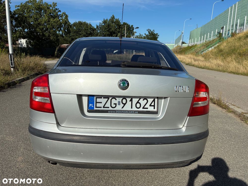 Skoda Octavia 1.4 Fun - 6