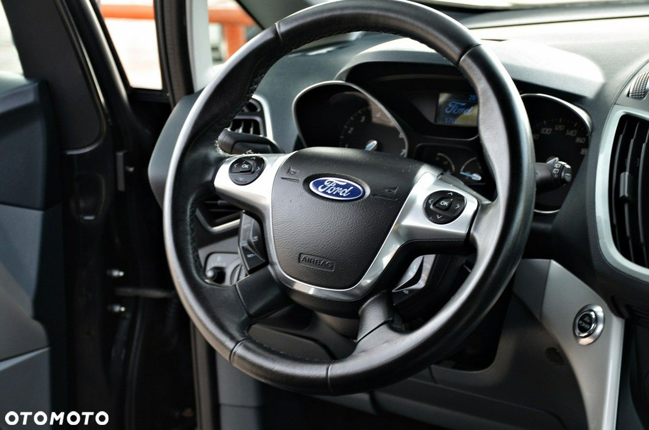 Ford Grand C-MAX - 27