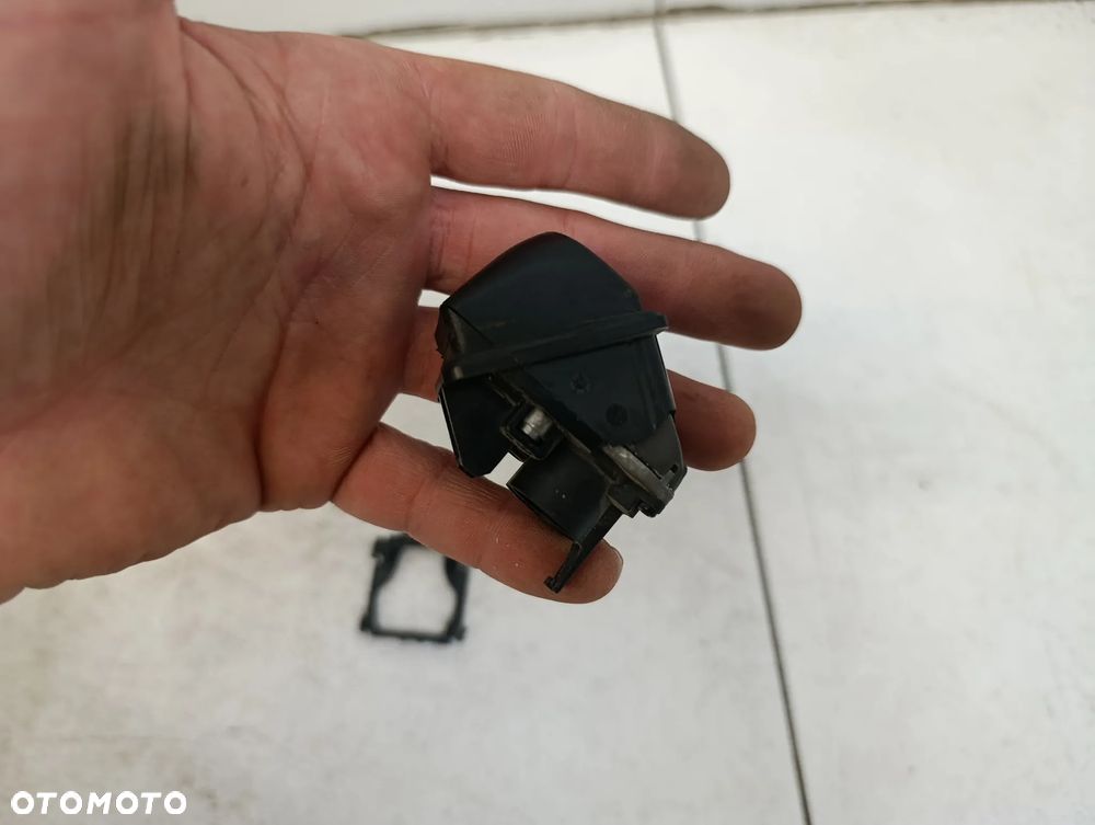 Kamera cofania BMW 7 F01 F02 lift - 5