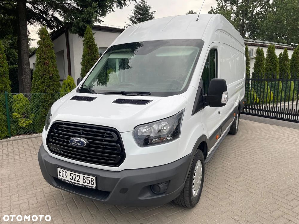 Ford Transit - 24