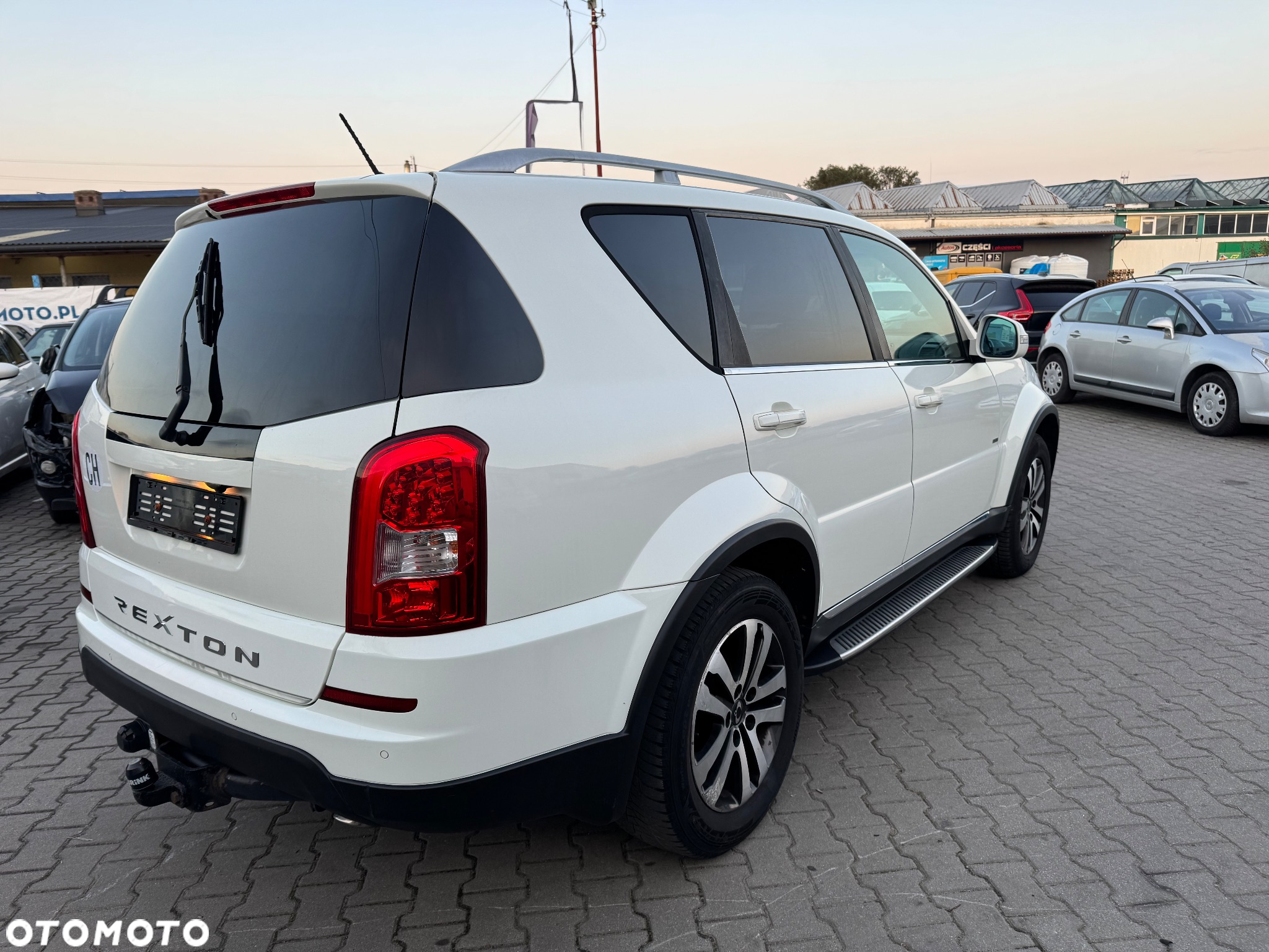 SsangYong/KGM Rexton - 4