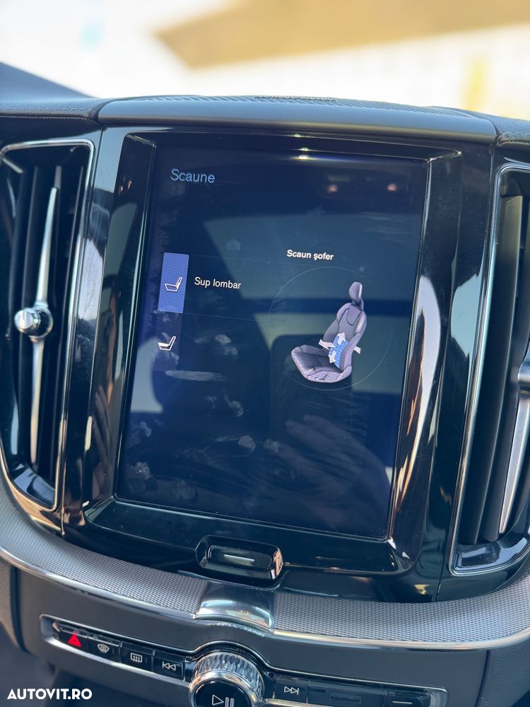 Volvo XC 60 - 38
