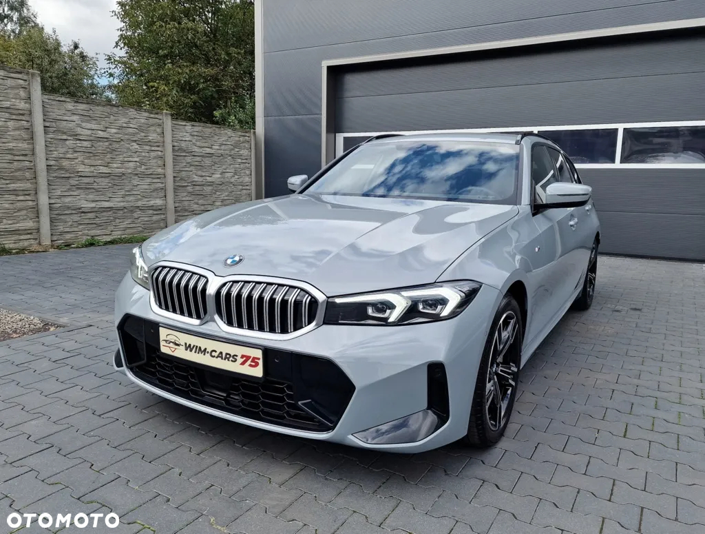 BMW Seria 3 330i xDrive M Sport - 8