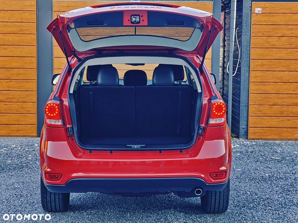 Fiat Freemont 2.0 Multijet 16V DPF Automatik Allrad Lounge - 18