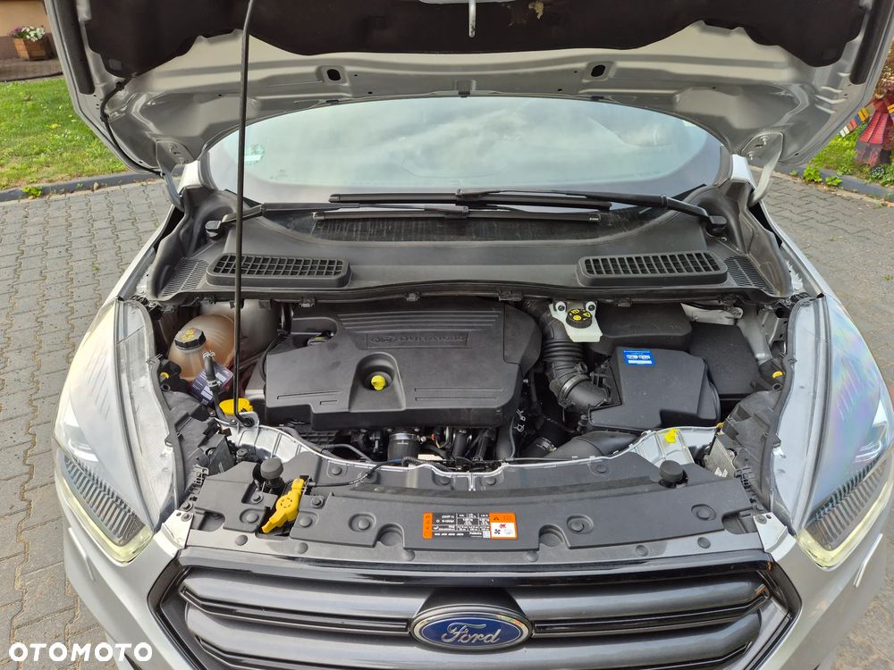 Ford Kuga 2.0 TDCi 4x4 ST-Line - 35