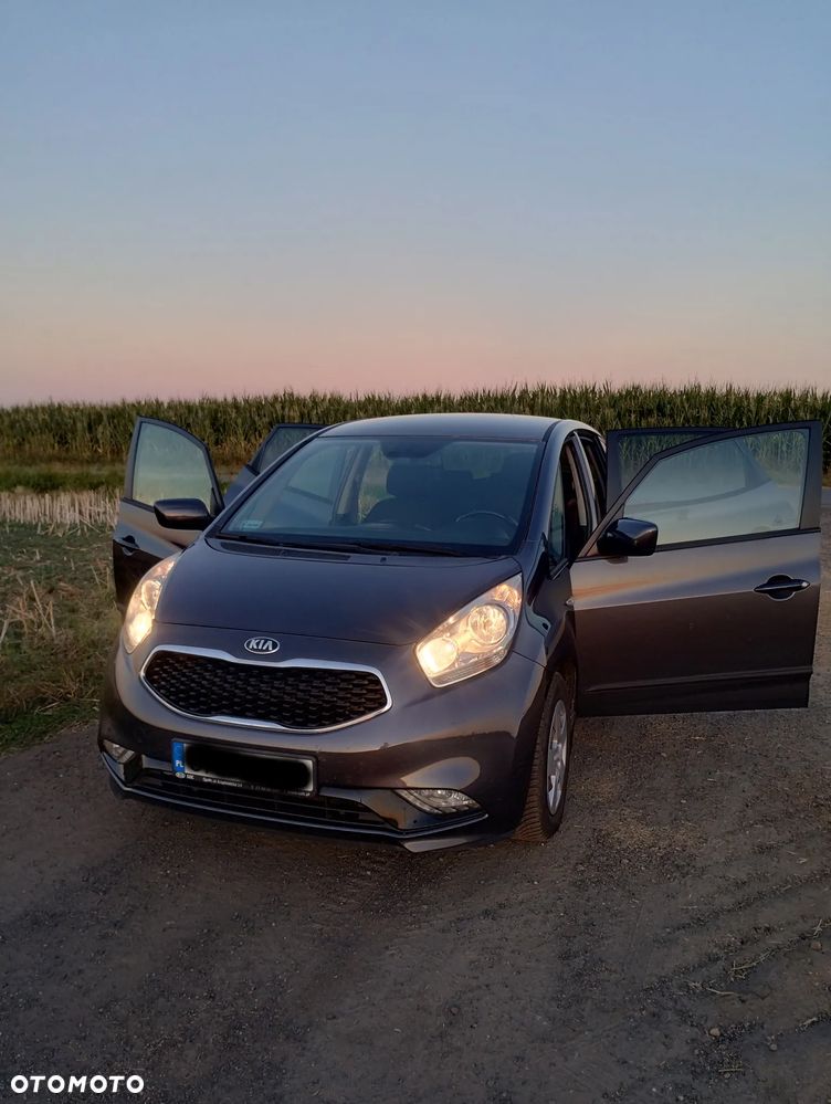 Kia Venga 1.4 L - 6