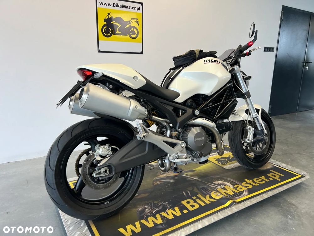 Ducati Monster - 6