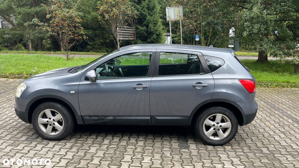 Nissan Qashqai 2.0 dCi 4 x 4 DPF tekna - 5