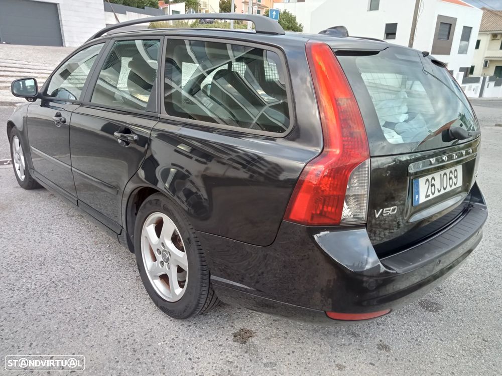 Volvo V50 1.6 D R-Design - 4