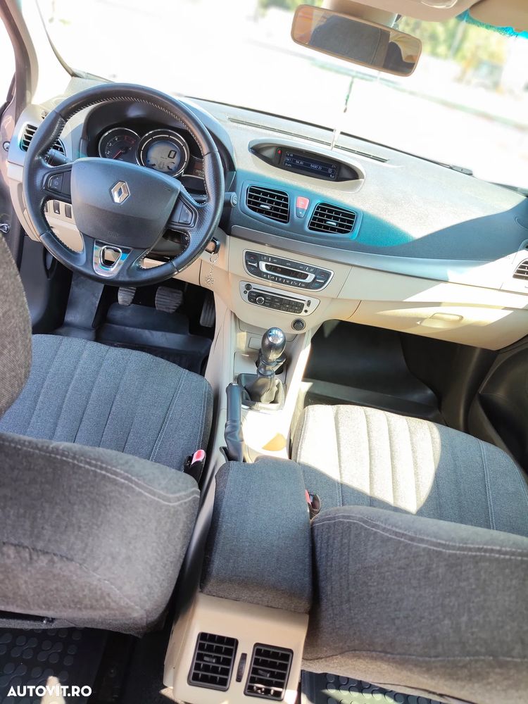 Renault Fluence 1.5 dCi Pro - 13