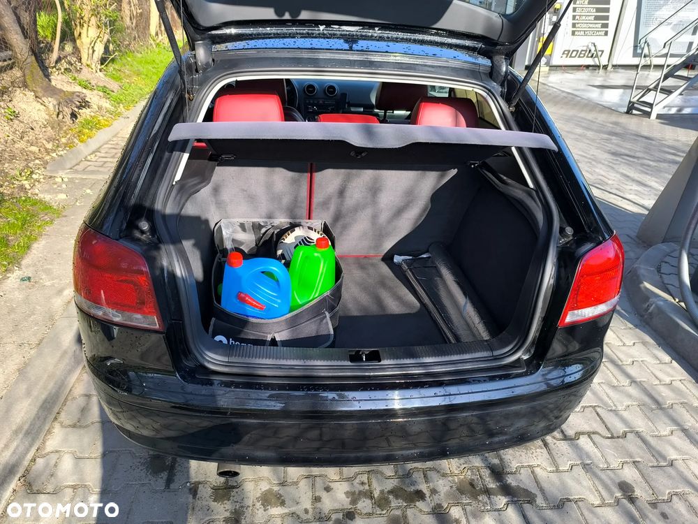 Audi A3 3-drzwiowe 1.6 Ambiente - 6