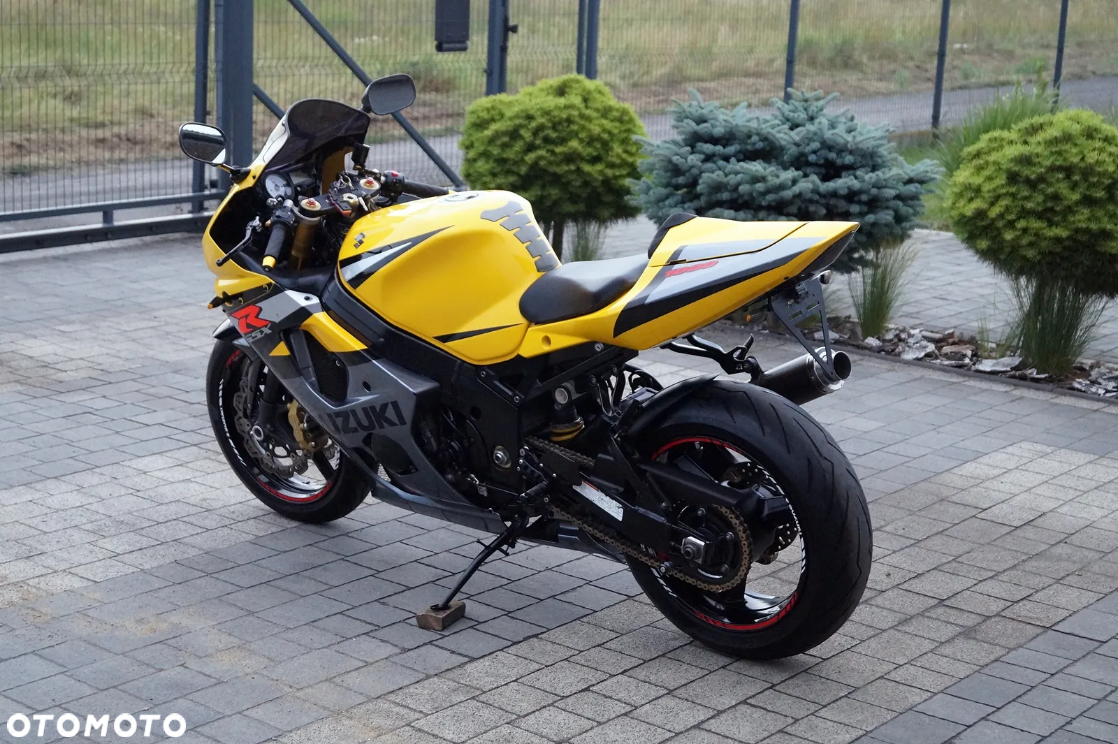 Suzuki GSX-R - 9
