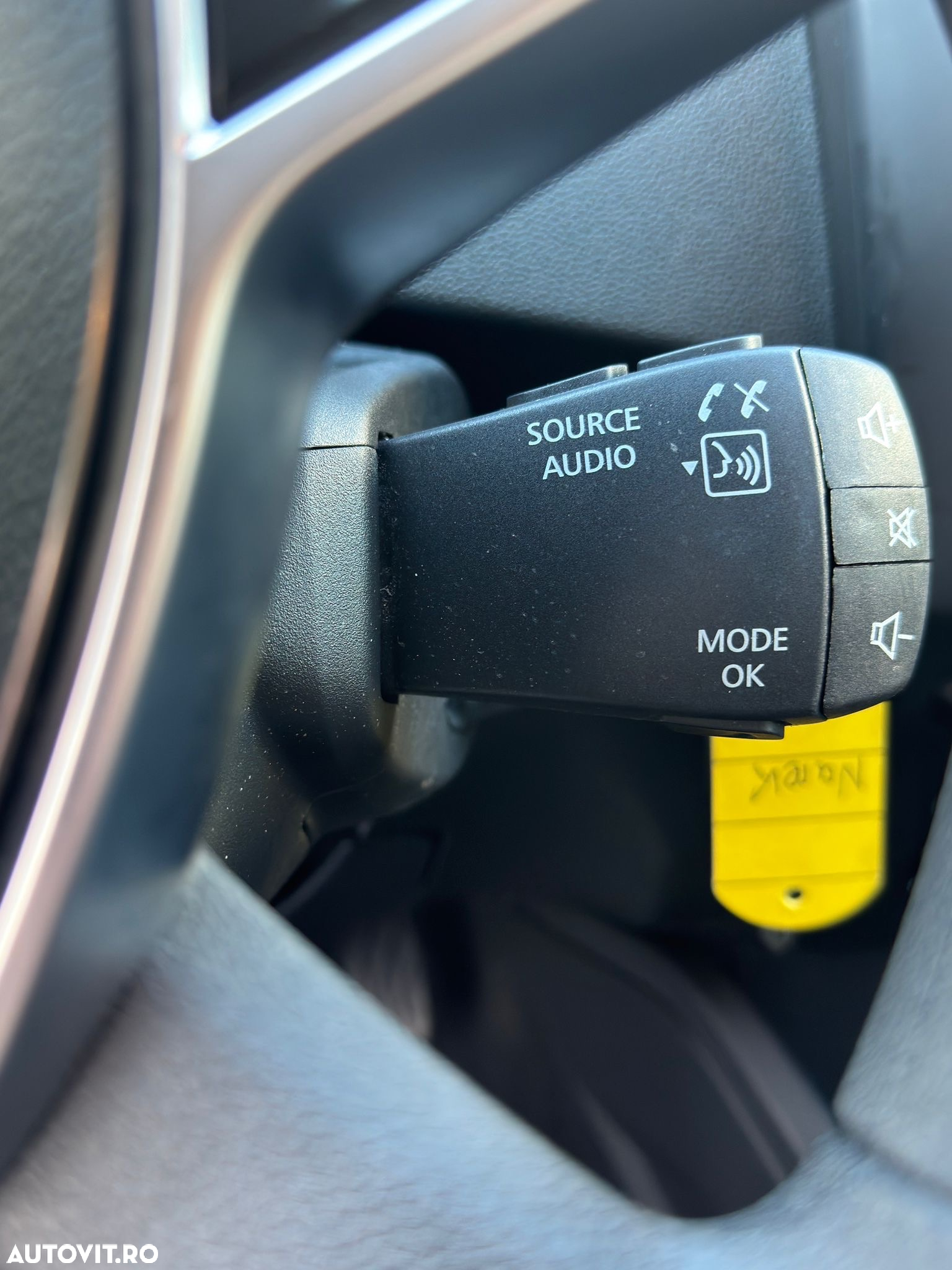 Dacia Duster 1.5 Blue dCi 4WD Comfort - 11