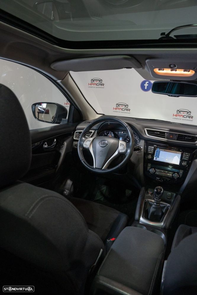 Nissan Qashqai 1.5 dCi N-Connecta - 25