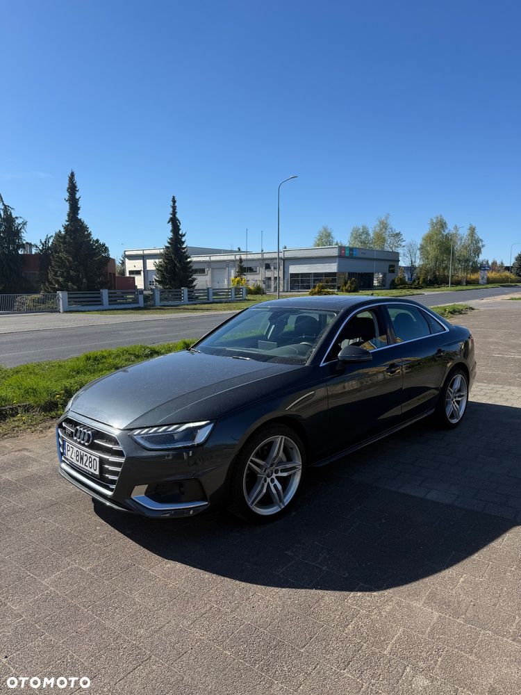 Audi A4 Limousine - 2