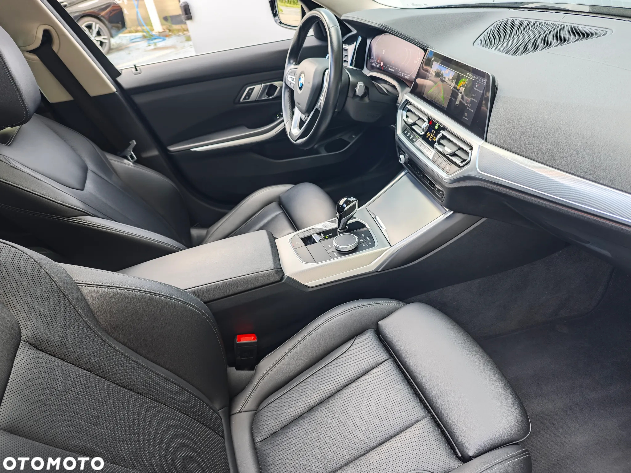 BMW Seria 3 320d xDrive Luxury Line - 22