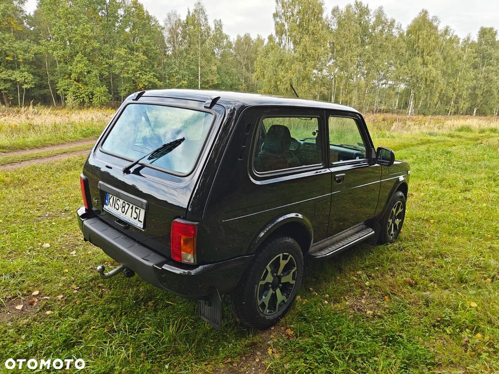 Lada Niva - 4