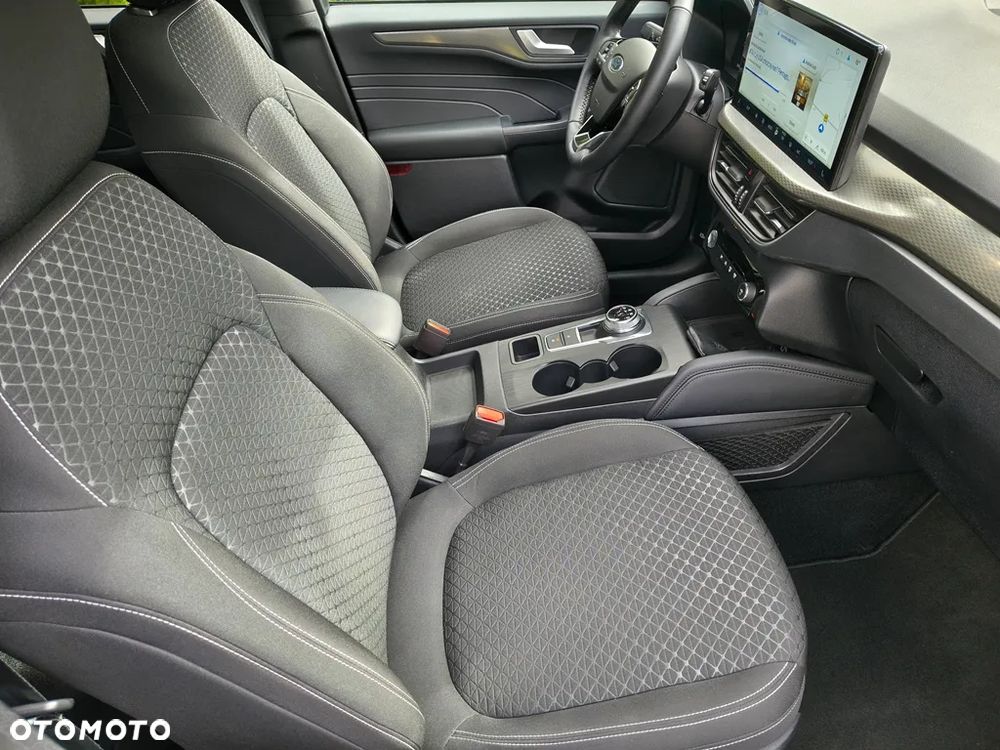 Ford Kuga 1.5 EcoBoost FWD Titanium - 31