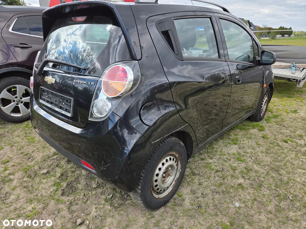 Chevrolet Spark 1.2 LS+ - 6