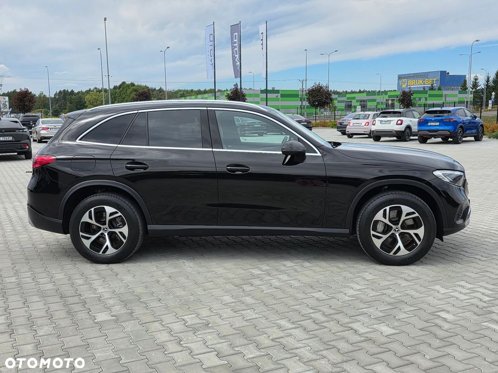 Mercedes-Benz GLC 300 e 4-Matic Avantgarde - 29