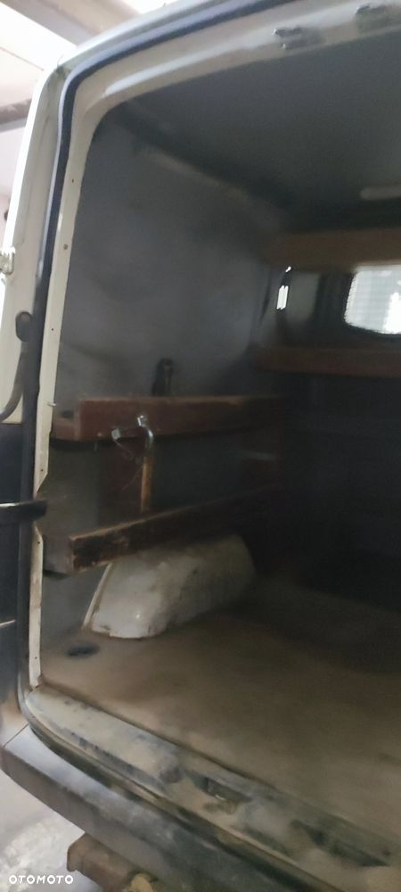 Volkswagen CRAFTER - 5